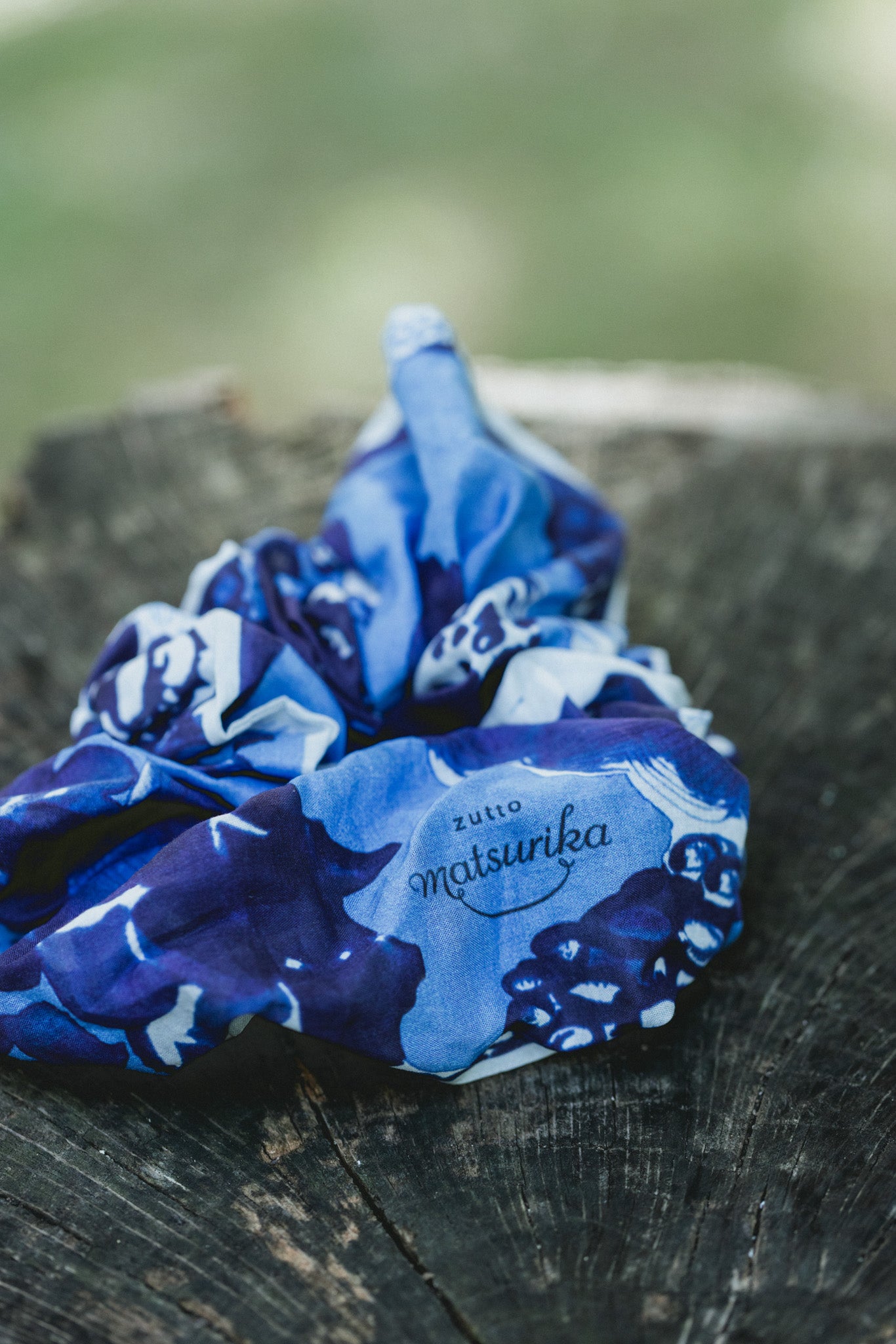 OWL WHISPER scrunchie 16
