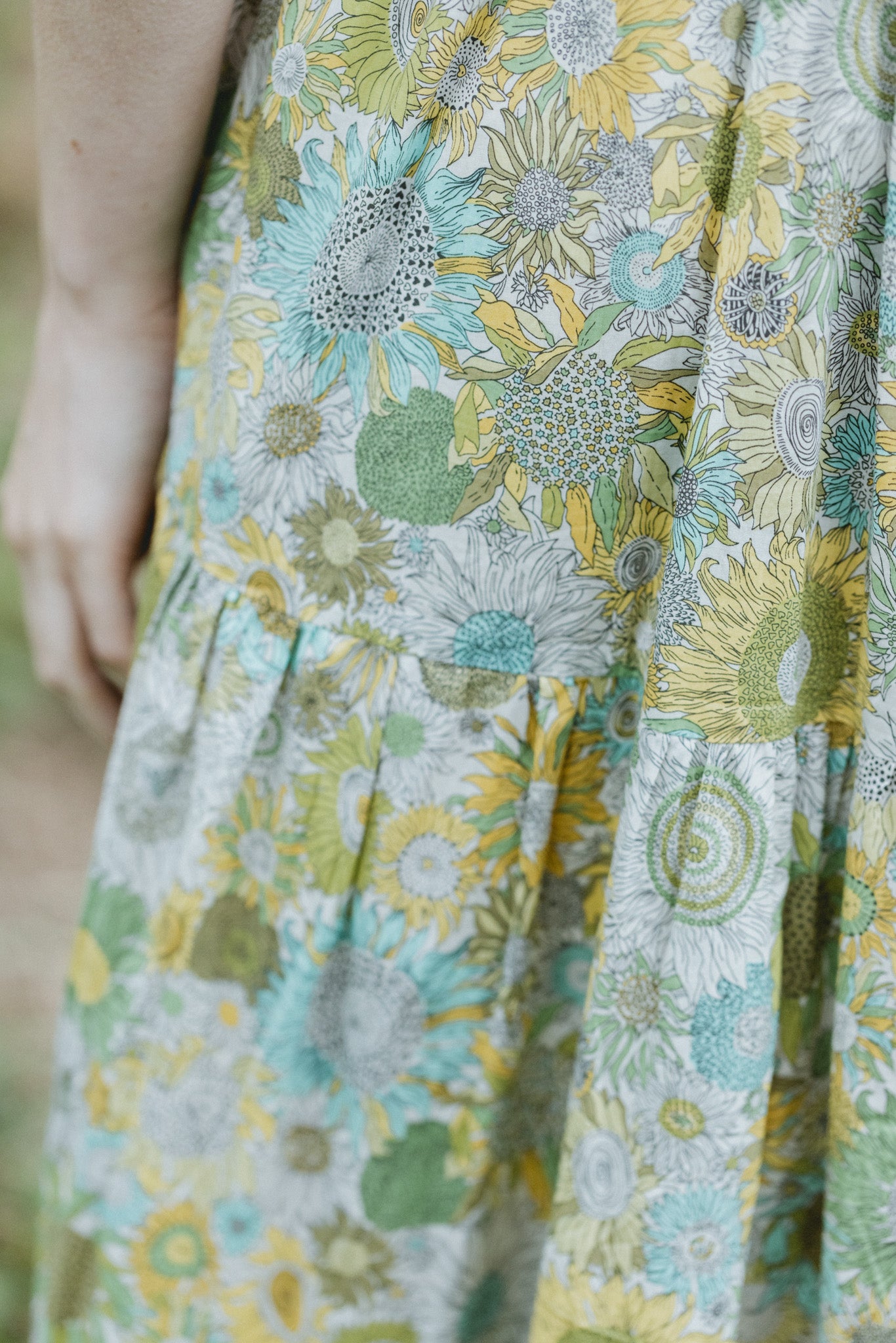 ASYMMETRY LENGTH DRESS LIBERTY for Adults