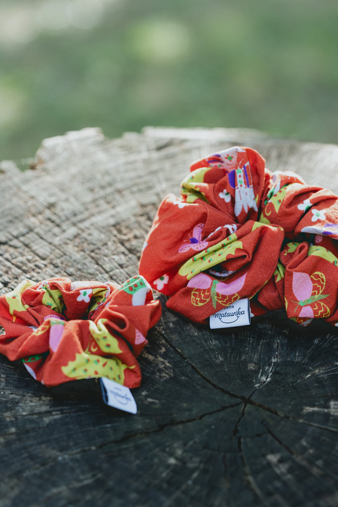 BUTTERFLY WALTZ Scrunchie 11